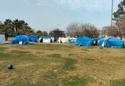 AFAD’ın bu insanlara  verecek çadırı yok mu?