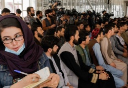 Afganistan'da medyanın yüzde 40'ı kapandı, kadın gazetecilerin yüzde 80'i işini kaybetti