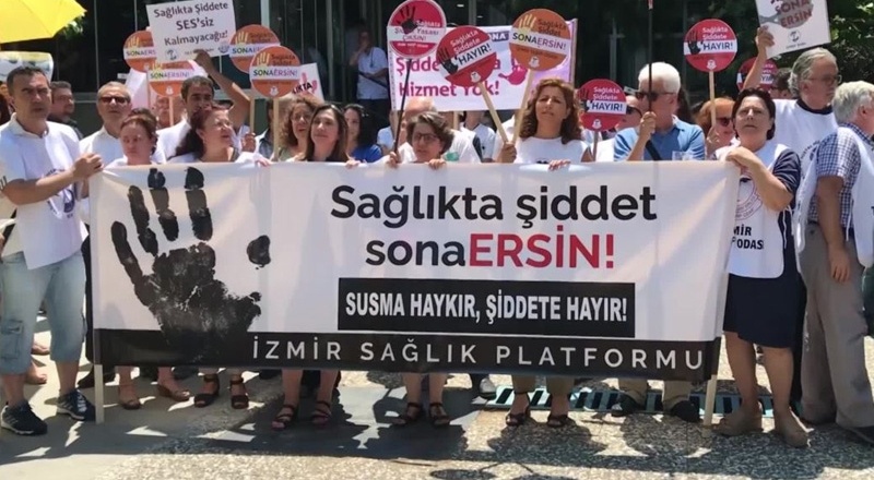 Ağustos ayında 41 sağlık çalışanı şiddete maruz kaldı