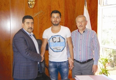 Ahmet Devret ile 3 yıllık mukavele yenilendi
