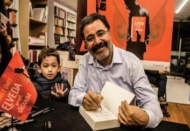 Ahmet Ümit, “Elveda Güzel Vatanım”ı imzalayacak
