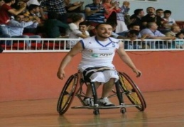 Ahmet Yamaç’ın Süper Lig ve 1. Lig deneyimi olan kaliteli bir oyuncu