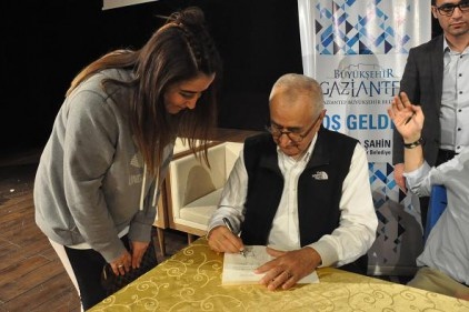 Aile içi iletişimin temelinde birbirini anlamak yatar