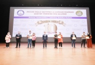 "Aile toplumun çekirdek yapısıdır"