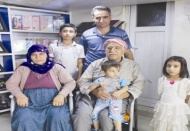 Aileler sevinçli
