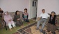 Aileleri ziyaret ediyor 