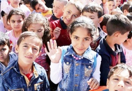 Ailesinin yanında bakımı sağlanamayan çocuk sayısı 141 bin 275’e yükseldi