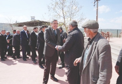 AK Parti adayları sahada