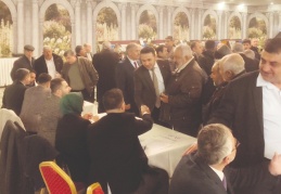 AK Parti Gaziantep’te temayül yoklaması yapıyor