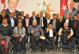 AK Parti’de aday bolluğu yaşanıyor