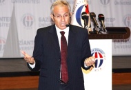 Akademik, nitelikli, entelektüel öğrenciler yetiştirmek istiyoruz