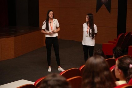 Akademik program, öğrenci ve velilerine aktarıldı
