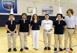 Akademik, sanatsal ve sportif alanlarda üstün başarı sağladılar