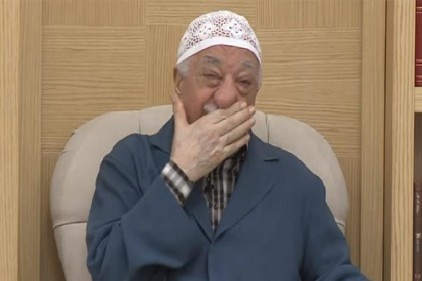 &#039;Akademisyenler, FETÖ elebaşı karşısında tir tir titriyordu&#039;