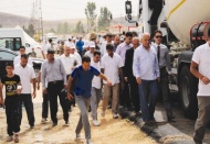 Akar, Karkamış'taki çadır kenti ziyaret etti