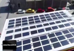 Akaryakıt istasyonun elektriği güneşten sağlanıyor