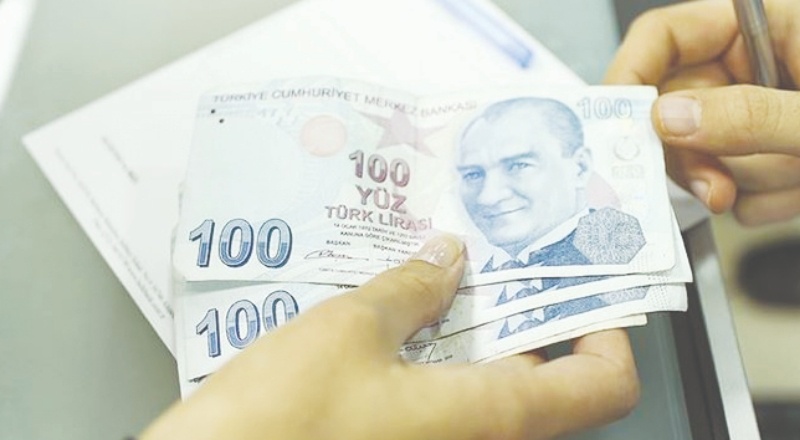 Akaryakıta yapılan ÖTV artışının yurttaşa maliyeti ağır olacak