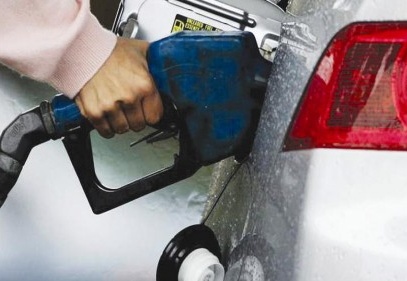 Akaryakıtta 4 deponun üstüne vergi!