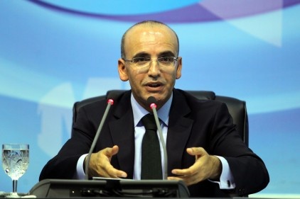 Akaryakıtta vergi indirimi gündemde yok