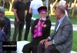 Akdamar Kilisesi fotoğraf sergisi Aya İrini'de açıldı