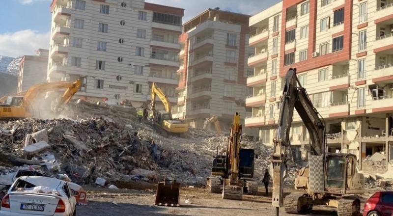 Akdeniz Üniversitesi, deprem bölgesinde saha çalışması yapıyor
