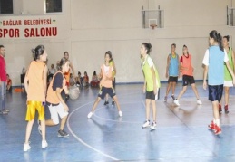 Akdeniz Yıldız Kızlar Basketbol Turnuvası Antep’te yapılacak