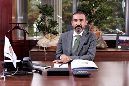 Akıl terini alın teriyle birleştiren Gaziantepli bizleri geleceğe taşıyacak