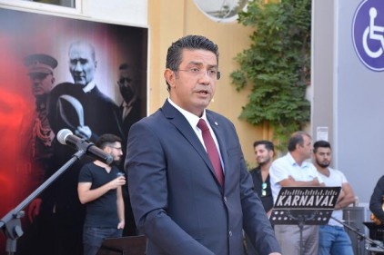 "Akıl ve bilim ışığında yol alan faydalı bireyler yetiştiriyoruz" 