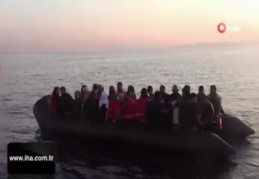 Akın akın geliyorlar