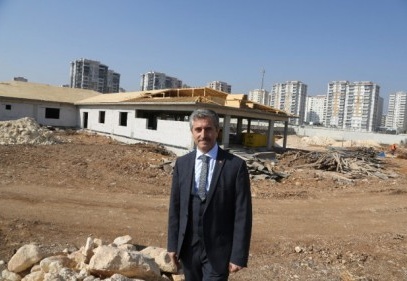 Akkent Spor Köyü’ne Ampute Futbol Takımı için saha yapılıyor