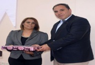 Aklını kimseye esir etmemiş, genç ve dinamik insanlara ihtiyacımız var