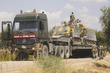 AKP, savaş pozisyonu alıyor