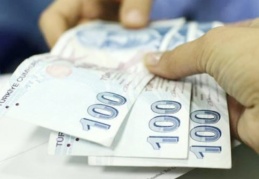 AKP ve kabine, asgari ücret ile ikramiye artışında ters düştü