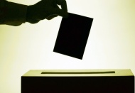 AKP ve MHP'nin seçim kanunu teklifi Meclis'e sunuldu: Baraj, yüzde 7'ye düşecek