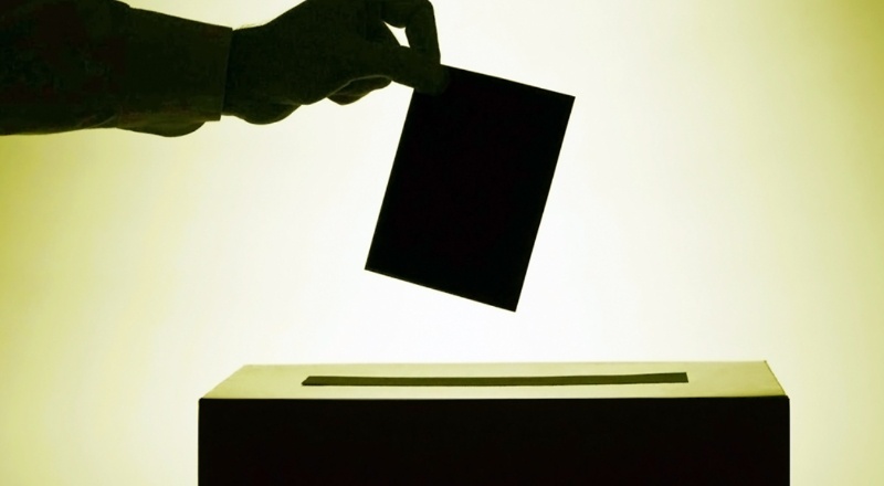 AKP ve MHP'nin seçim kanunu teklifi Meclis'e sunuldu: Baraj, yüzde 7'ye düşecek