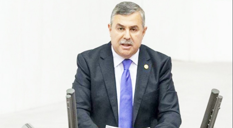 AKP'li Nazım Maviş Milli Eğitim Bakanlığı’na yönelik eleştirileri yanıtladı