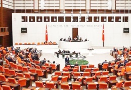 AKP’nin hazırladığı düzenleme anayasaya aykırı hükümler içeriyor