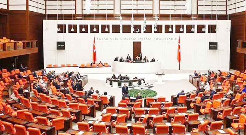 AKP’nin hazırladığı düzenleme anayasaya aykırı hükümler içeriyor