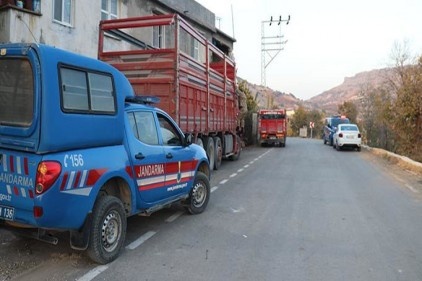 Akrabalar arasında çıkan bıçaklı kavgada 2 kişi öldü, 1 kişi yaralandı