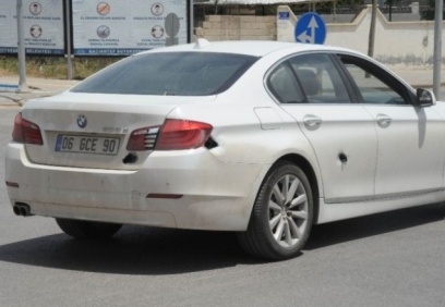 Akrabalar arasında çıkan tartışmada silahlar konuştu