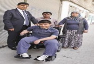 Akülü arabaya kavuştu