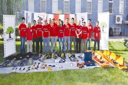 AKUT&#8217;a 35 binTL&#8217;lik malzeme yardımı 