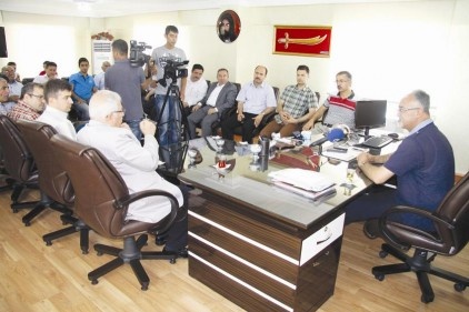 Alevi Kültür Derneği toplantısına yoğun katılım