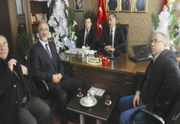 Alevi-Sünni, Türk-Kürt, bunlar birer ayrım noktası olmamalı