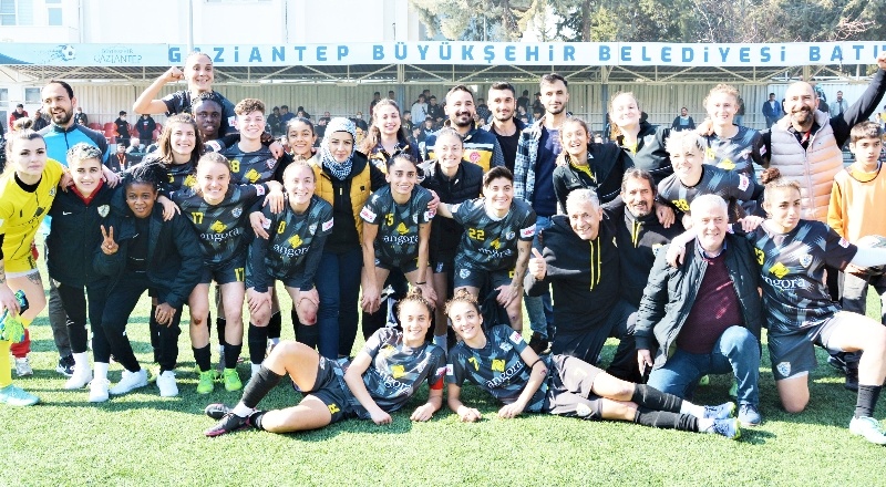 ALG Spor, Adana’yı farklı mağlup etti 5-0