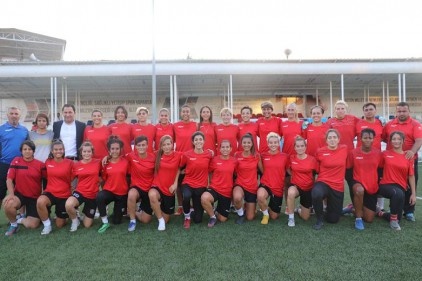 ALG Spor Kadın Futbol Takımı hem gurur hem de umut kaynağı 