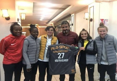 Alg Spor kadın futbol takımına sponsor desteği