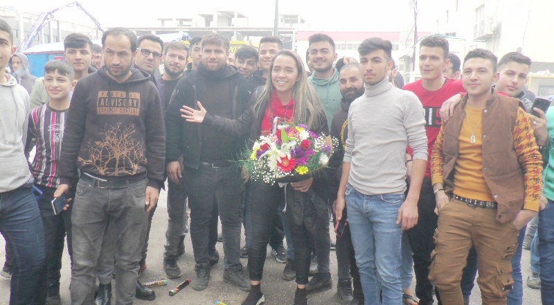 ALG Spor'un Brezilyalı futbolcusu Thays Ferrer resmi sözleşmeyi imzaladı