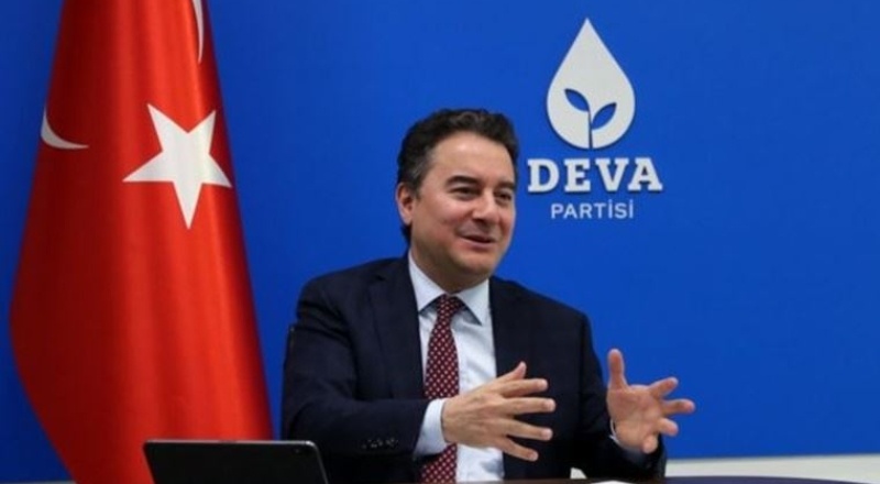 Ali Babacan, Covid-19 tedavisi için hastaneye yatış yaptı