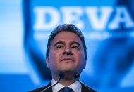 Ali Babacan: Vaka sayısını gizleyen hükûmetin önerdiği aşıya güvenmekte zorluk çekiyorum